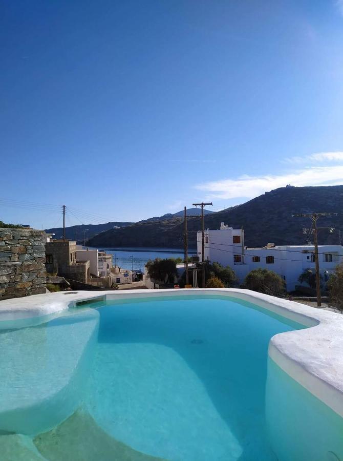 Venereum * Faros (Sifnos)